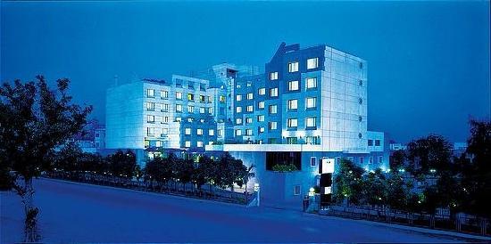 hotels in lucknow