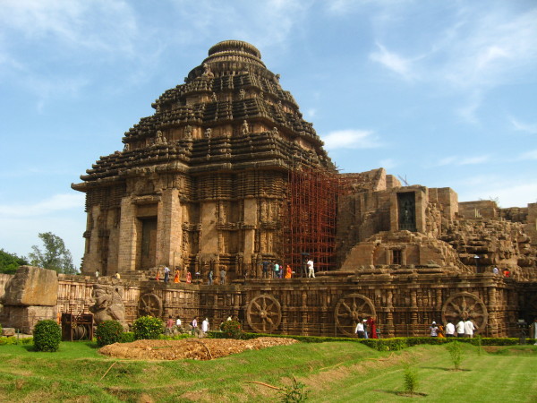 Sun_Temple_at_Konark,_Odisha,_India
