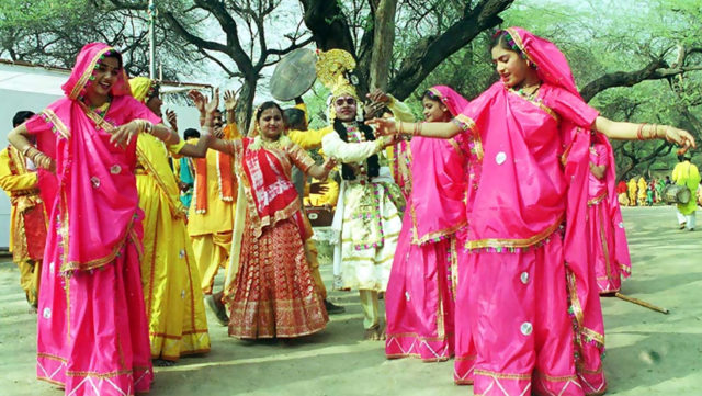 madhya pradesh traditional costumes
